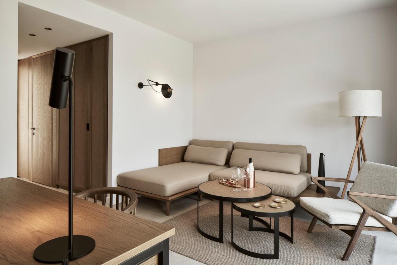 The Olivar Suites Mesongi Bagian luar foto