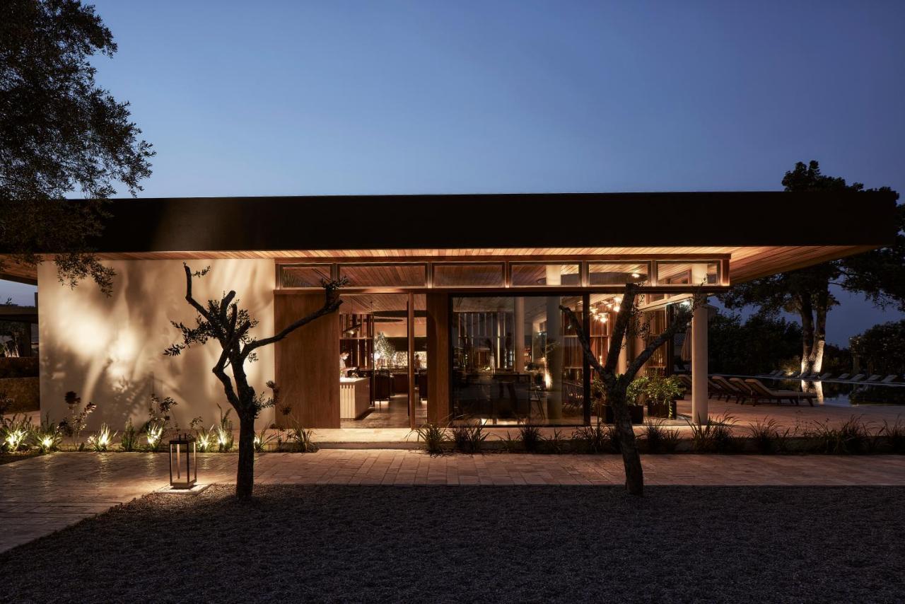 The Olivar Suites Mesongi Bagian luar foto