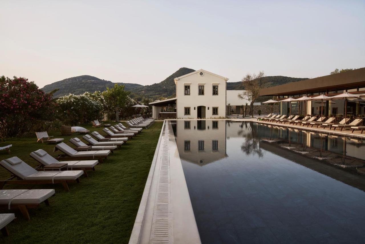 The Olivar Suites Mesongi Bagian luar foto